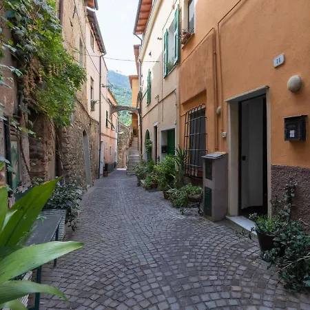 Ferienhaus Locazione Turistica Peter Villanova d'Albenga
